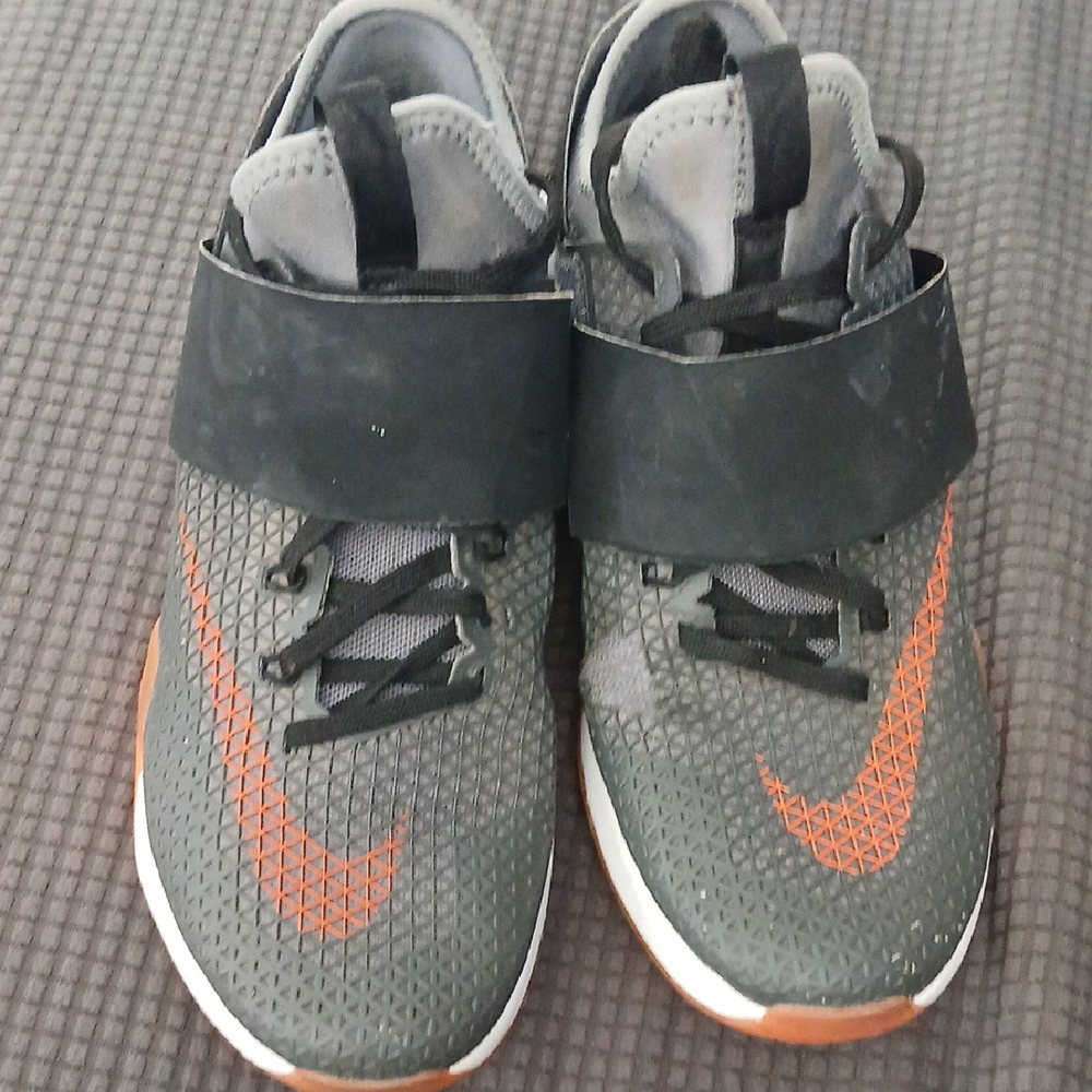 Youth Gray and Orange Athletic Shoes
